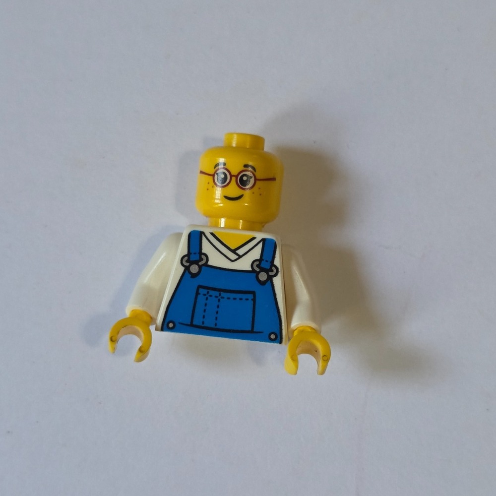 Lego City Minifig Farmer Torso & Head Figure Replacement Part 1"